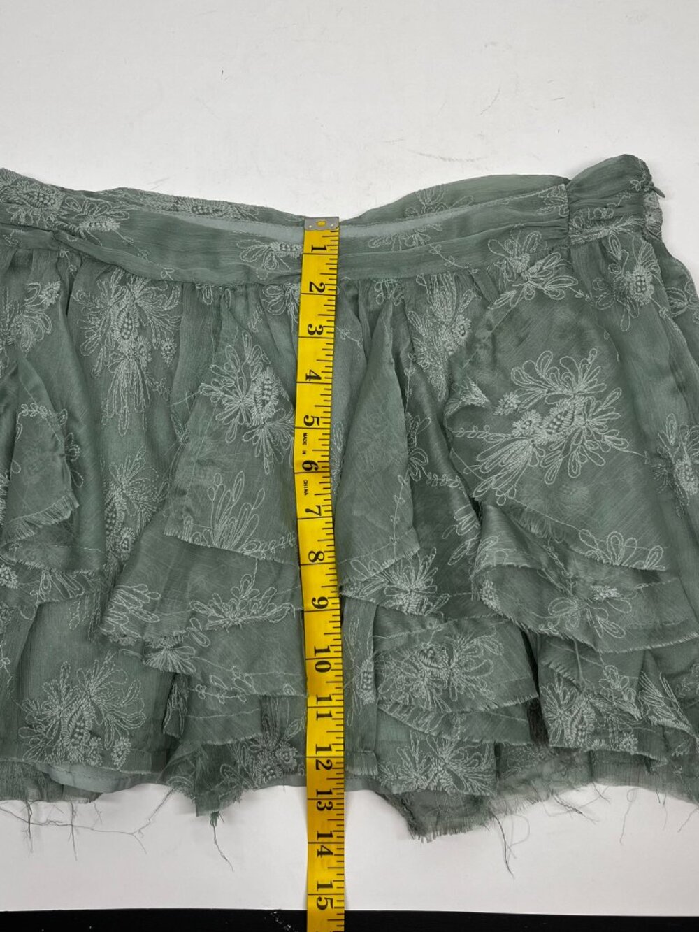 Free People Sage Grace Embroidered Ruffled Vintage Mini Skirt Sz 4 - Picture 11 of 11